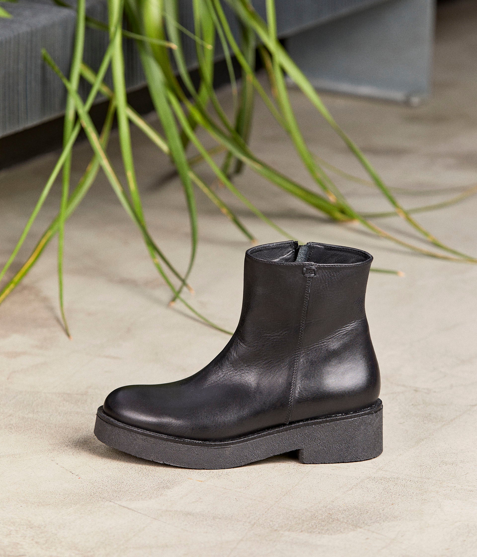 NOUS WOODEN salvageable PLATFORM BOOT