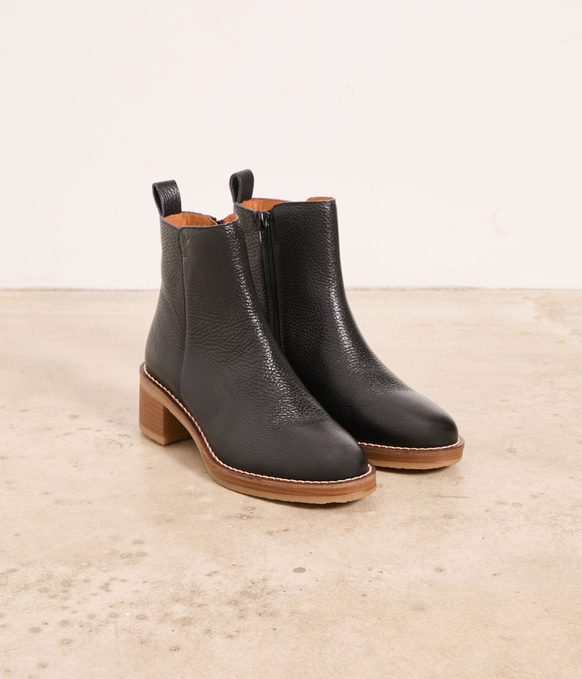 Adelaide grained leather boots Low boots Ankle boots WOMEN Mellow Yellow