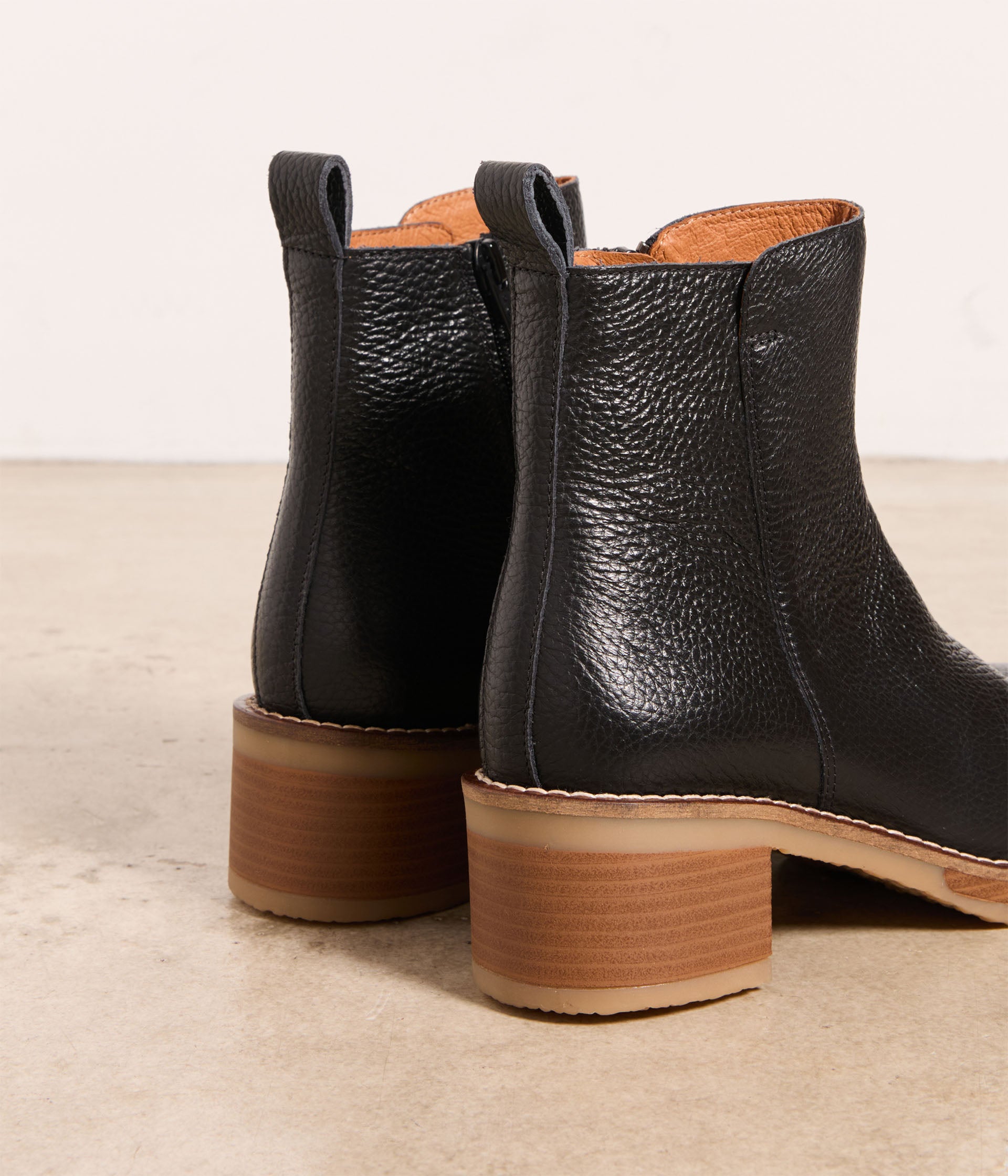 Leather boots adelaide shop
