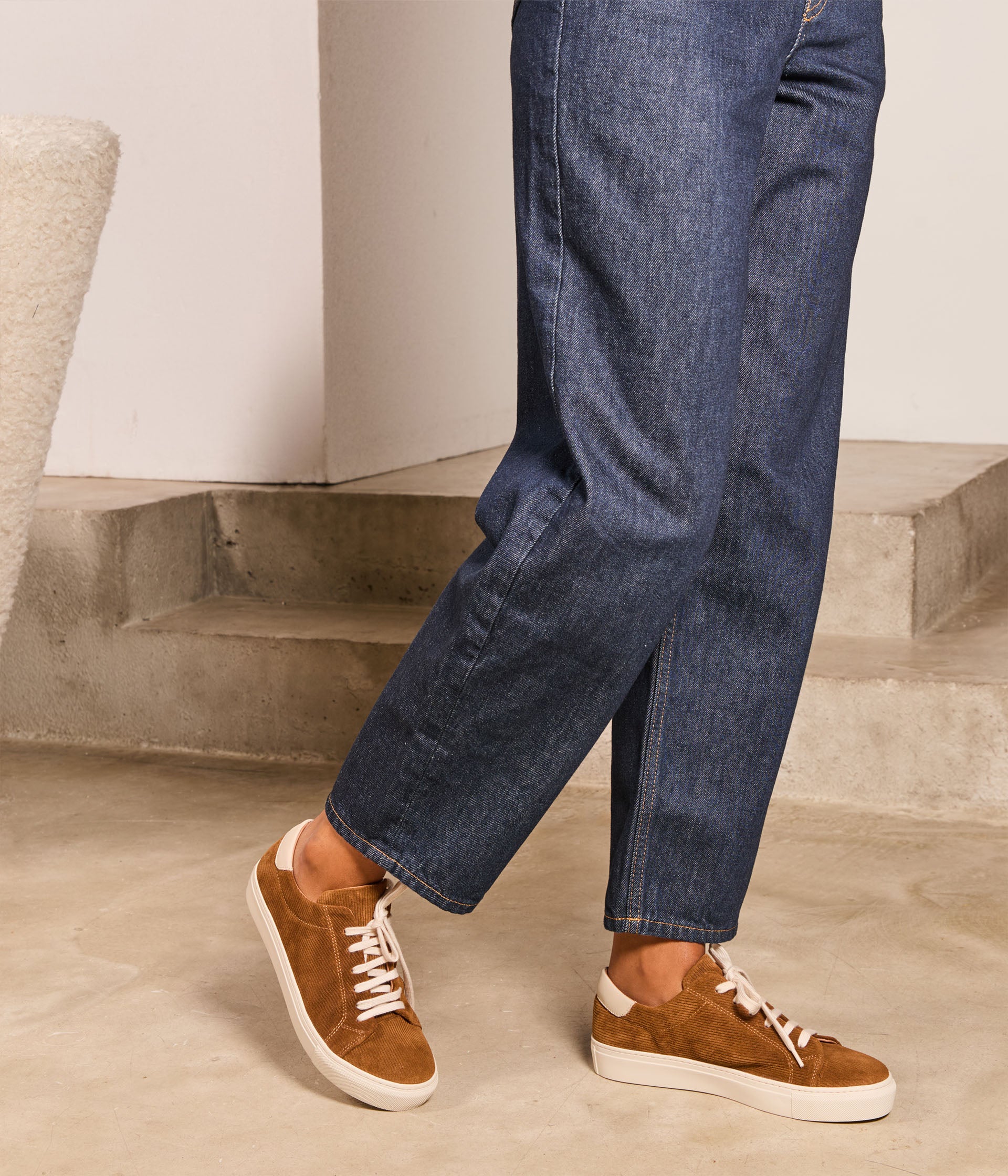Mellow yellow sneakers deals